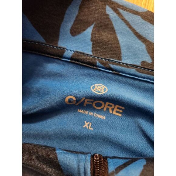 G/Fore NWT Men's XL 1/4 Zip Pullover Performance Racer Blue Navy Floral Golf NWT - Picture 3 of 9